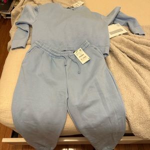Brand new zara set. Tags on. Pants in L. Sweatshirt in Medium. Baby blue.